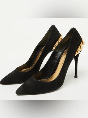 Alexander McQueen Black Suede Pearl Embellished Pointed Toe Pumps